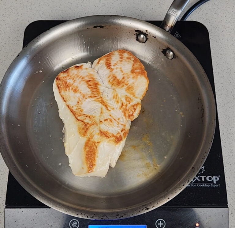 Stainless Steel Pan with Chicken Not Sticking
